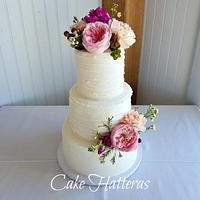 Rustic Buttercream with Fresh Flowers