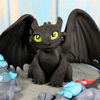 Toothless Cake 