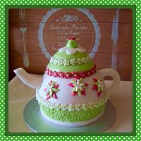 Pretty Teapot Cake