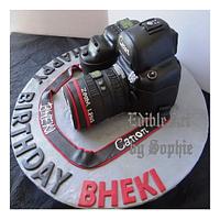 Canon Camera Cake;)