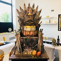 Game Of Throne cake luxury