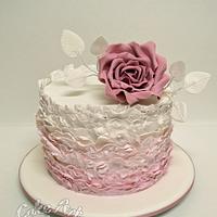 Ruffle & Rose cake.