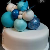 Cake with balls