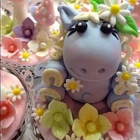 Little ponies and toadstool cupcakes 