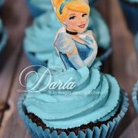 Cinderella cupcakes