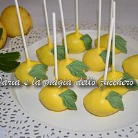 Lemons cakepops