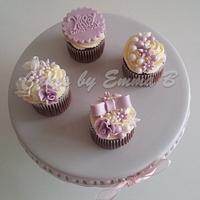 Shades of Purple Cupcakes