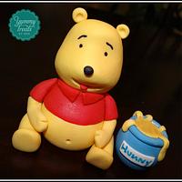 Winnie the Pooh Cake and Figurine!