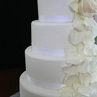Petal sweet wedding cake