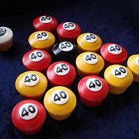 Pool Table Cupcakes
