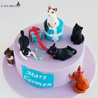 6 cats cake
