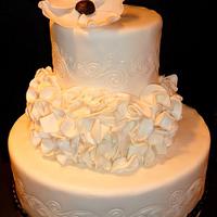 A SEXY WEDDING CAKE