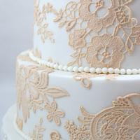 wedding cake whit flowers