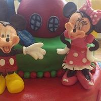 Mickey mouse clubhouse cake