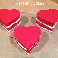 Heart shaped mini cakes