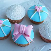 Shabby Chic Cupcakes!