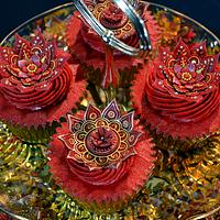 Henna Inspired Cupcakes