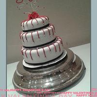 Valentines Wedding cake with a story ;)