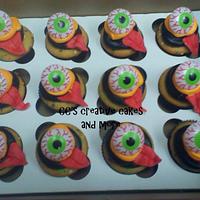eyeballin cupcakes w/toungues