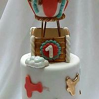 A hot air balloon theme cake