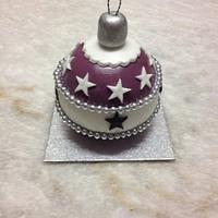 Christmas Bauble Mini Cake 