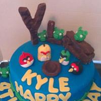 Queens angry bird cake