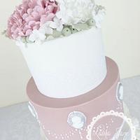 Cameo and silver leaf Wedding cake