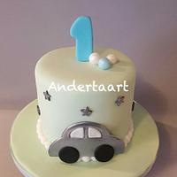 Cute car's cake 