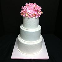 Pink & Peach Wedding Cake :)