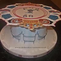 Royal Icing Full Collar with Jubilee Theme.