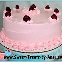 Sponge Cake with Raspberry filling & Swiss Meringue Buttercream