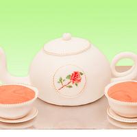 Teapot & Saucers
