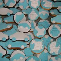 White and blue cookies