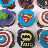 Spiderman, Batman and Superman cake with Avengers Cupcakes