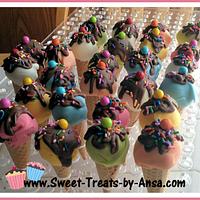Ice Cream cone cake pops