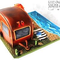 Retro caravan cake / Grey Nomads birthday cake
