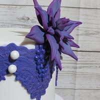 Purple Lace/Succulent Cake