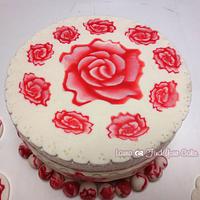 The cakes with roses