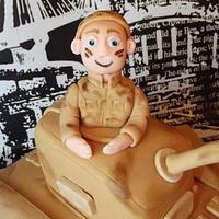 army tank cake