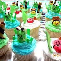 Insect themed cupcakes