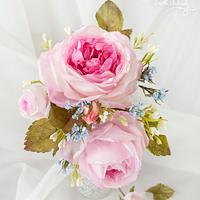 Wafer Paper Garden Roses 