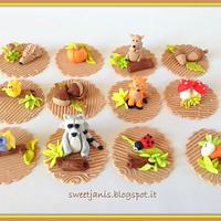 Autumn cupcakes toppers