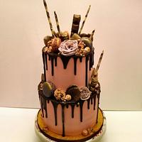 Chocolate Drip Buttercream Birthday Cake!...