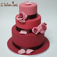 dark pink wedding cake