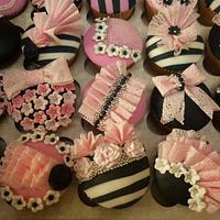 SugarVeil Cupcakes