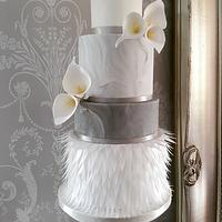 Marble feather calla Lily wedding cake 