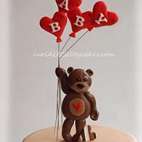 Balloon bear figurine