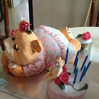 Cheeky Teddy Birthday cake 