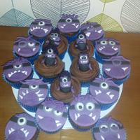 Minion Overload Cupcakes