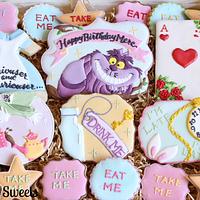 Alice In Wonderland Birthday  Cookie Set